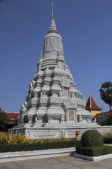 un stupa au Palais Royal &agrave; PhnomPenh au Cambodge