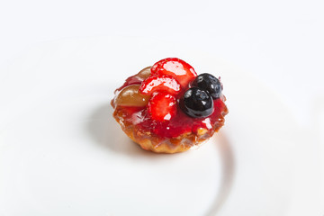 Tartlet with berries and fruits