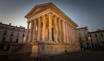 Obraz premium Maison Carree, Nimes
