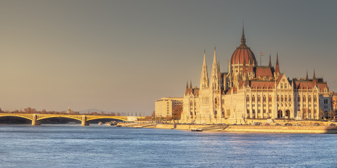 Fototapeta na wymiar Parliament building and river Danube of Budapest