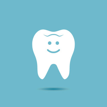 Shiny, healty tooth vector icon. 