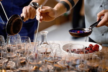 cooking berry in the pan