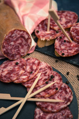 Lonchas de salami 