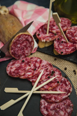 Tapa de salami español