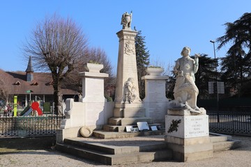 Obraz premium VILLAGE MEDIEVAL DE CREMIEU - ISERE - RHONE ALPES