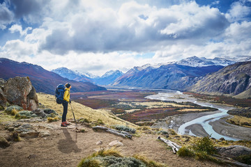 Argentina, Patagonia, El Chalten, woman on a hiking trip at Fitz Roy and Cerro Torre