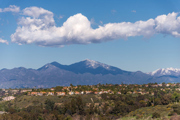 SAddleback peak in Orange County CA after a big winter snowfall