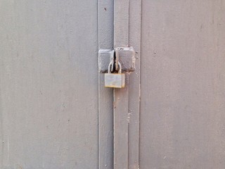 lockable metal gates