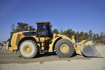 Wheel loader 