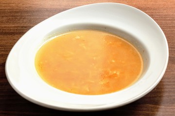 Sopa de cocido con fideos