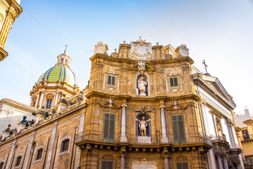 Fototapeta na wymiar The Quattro Canti (Vigliena) square in Palermo, Italy