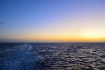 Fototapeta na wymiar sunset over the gulf