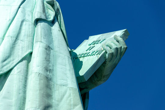 Inschriftentafel mit Datum der Unabh&auml;ngigkeit der USA