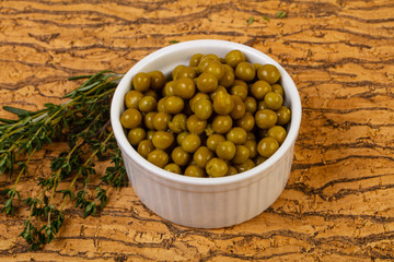 Marinated green peas