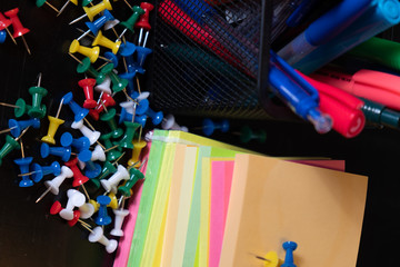 Obraz premium Colorful office supplies! pens needles sticker notes!