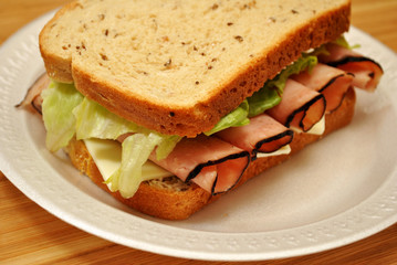 Healthy Ham Sandwich with Rye Bread