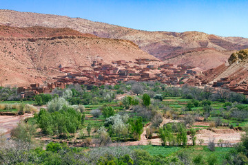Fototapeta na wymiar Valle del fiume Ounila, Marocco