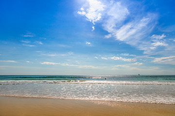 Fototapeta na wymiar Praia do Santinho - Florianópolis - SC
