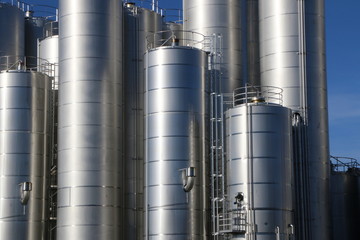 Lebensmittel-Herstellung, Edelstahl-Silos
