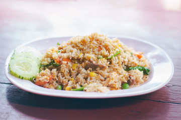 Fried rice with pork and eggs
