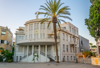 Old town hall called beit Ha'ir at Bialik square in Tel Aviv, Israel - obrazy, fototapety, plakaty