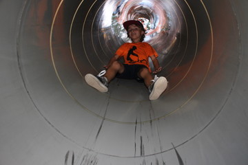 divertissement au toboggan