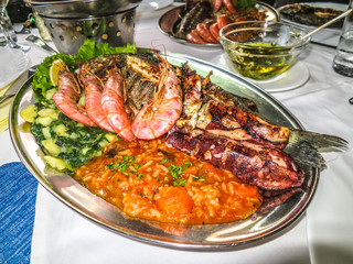 Kroatien Dalmatien Adria Fischplatte kulinarik Speisen 