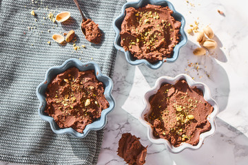 Mus czekoladowy z pistacjami