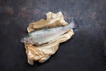 Pstrąg. © foodandcook