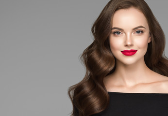 Fototapeta premium Beautiful hair woman long brunette hairsstyle healthy skin