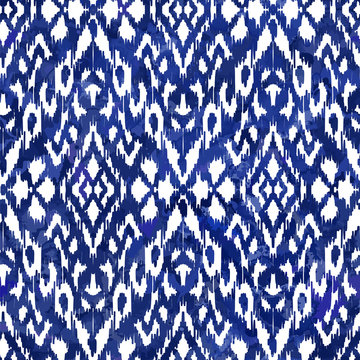 Ikat Ogee background - Ethnic folk seamless pattern