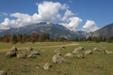 The mountains of the Barguzin mountains, this valley of the Barguzin river Steppe in the floodplain of the Barguzin river, then-birch forest belt, and behind it-the mountains of Barguzin ridge and the