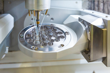 the manufacture of implants of titanium on a CNC