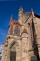 Fototapeta na wymiar Frauenkirche in Nürnberg