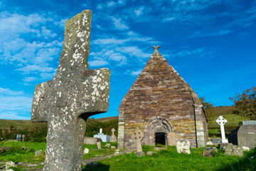 Kilmalkedar Monastery, Dingle Peninsula, County Kerry, Ireland, Europe