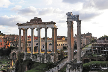 Roma, i fori imperiali al tramonto