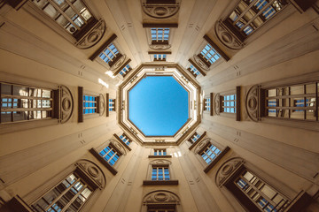 Cortile Interno, Milano