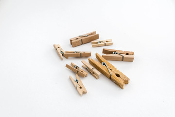 Pinzas de madera de diferentes tamaños