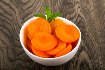 Canned apricots