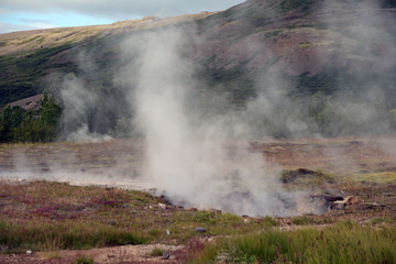 Fototapeta na wymiar Hochtemperaturgebiet Haukadalur auf Island