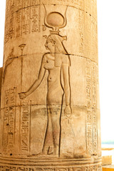 Tempel Kom-Ombo am Nil in &Auml;gypten, Relief, Hieroglyphen im Sandstein