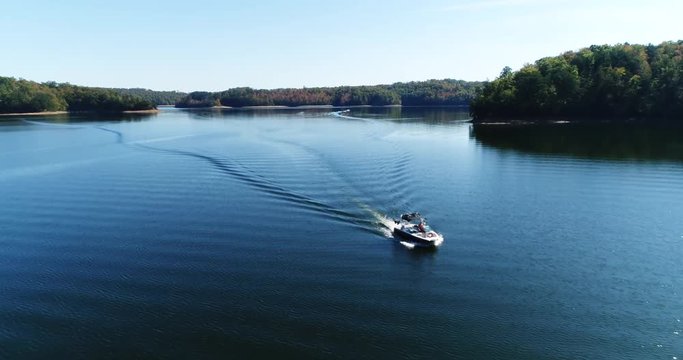 Speedboat on lake in Kentucky, aerial