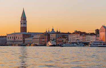 Fototapeta premium Panoramic view of Venice