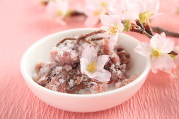 Fototapeta na wymiar Salted cherry (raw material for cherry tea) (Japanese spring tea) 桜の塩漬け（桜茶の原料）（日本の春のお茶）