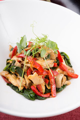 Healthy spinach salad