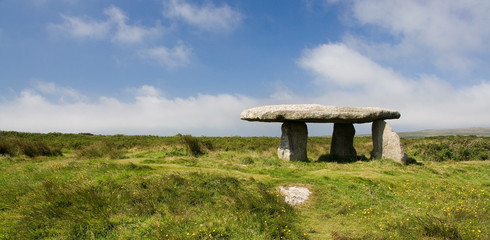 Lanyon Quoit Prehistoric Stones - Cornwall - England