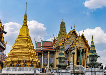 Fototapeta premium Emerald Temple in Grand Palace, Bangkok, Thailand