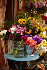 Obraz na płótnie Canvas Flower and bouquet market in Bologna, Italy