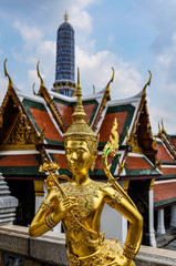 Fototapeta premium Statue in Grand Palace, Bangkok, Thailand