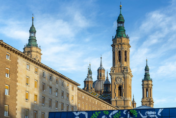 Obraz premium Basilica - Cathedral of Our Lady of Pillar in Zaragoza, Aragon, Spain 